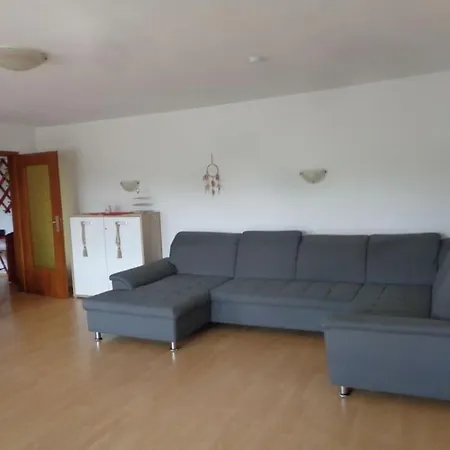 Separate In Jagdvilla Fur 1-3 Personen * Bad Zwesten