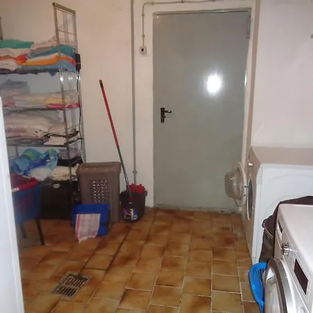 Separate In Jagdvilla Fur 1-3 Personen